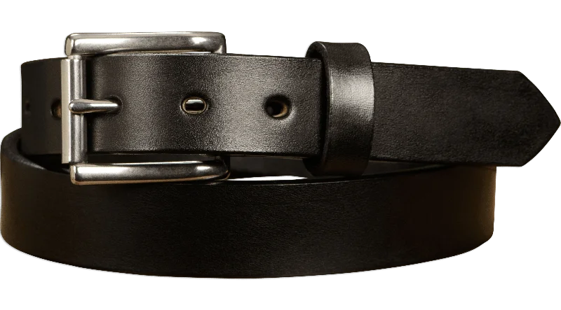 The Commander: Men's Black Non Stitched Leather Belt 1.25"