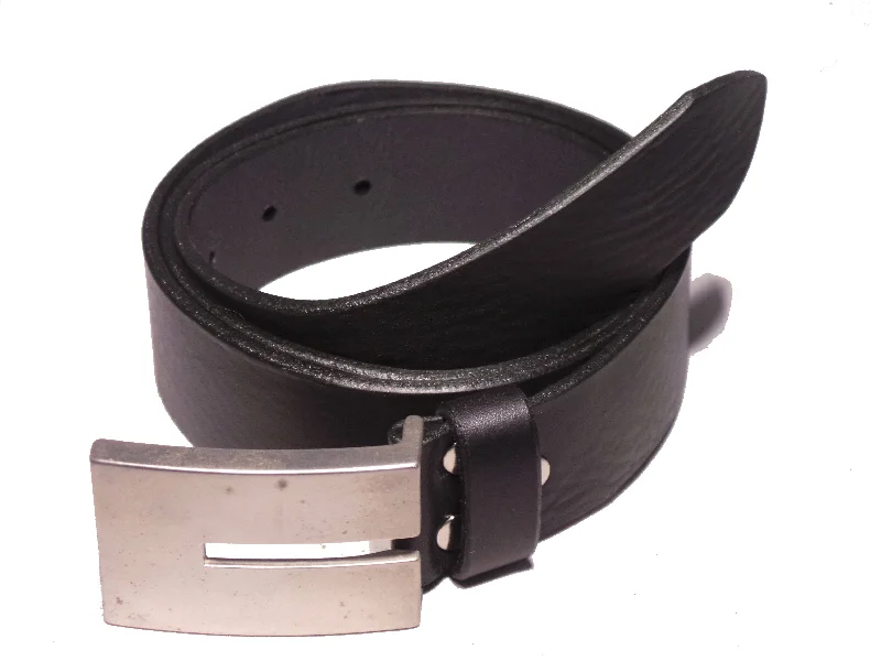 Silver Rectangle 1 3/8 Inch Leather Belt